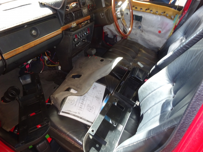 Hiro様専用 ボルボ240 トノカバー equaljustice.wy.gov